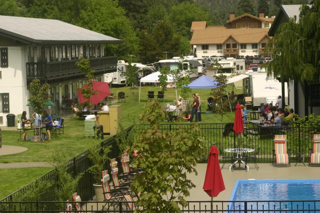 Der Ritterhof Inn Левънуърт Екстериор снимка