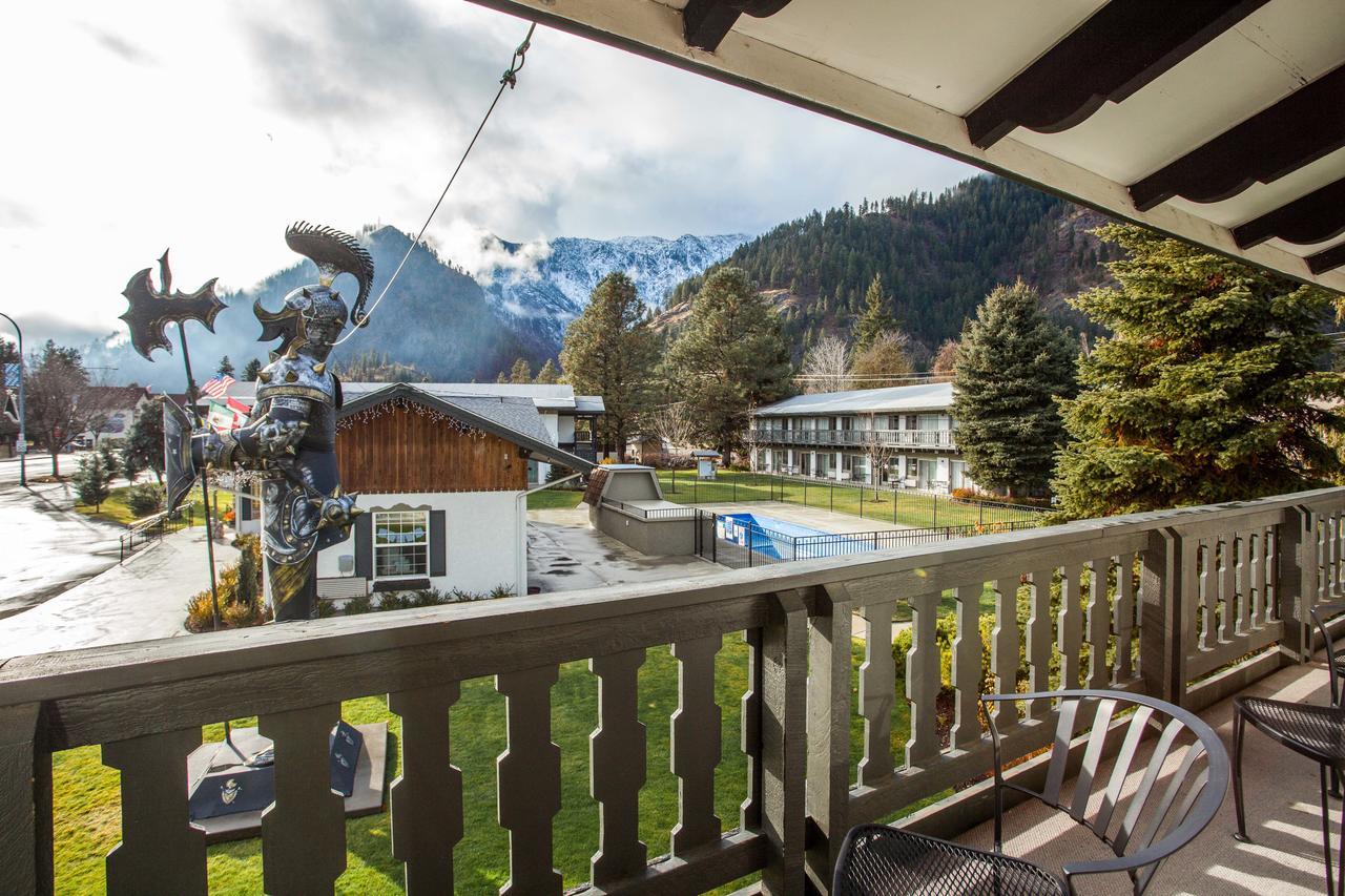 Der Ritterhof Inn Левънуърт Екстериор снимка